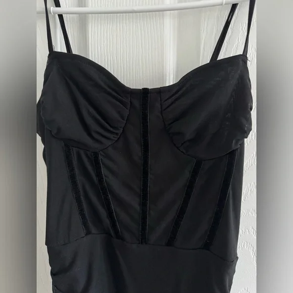 SHEIN ICON RUCHED BUSTIER BODYCON DRESS SIZE SMALL/4 NEVER WORN NWOT KNIT FABRIC - Picture 6 of 10